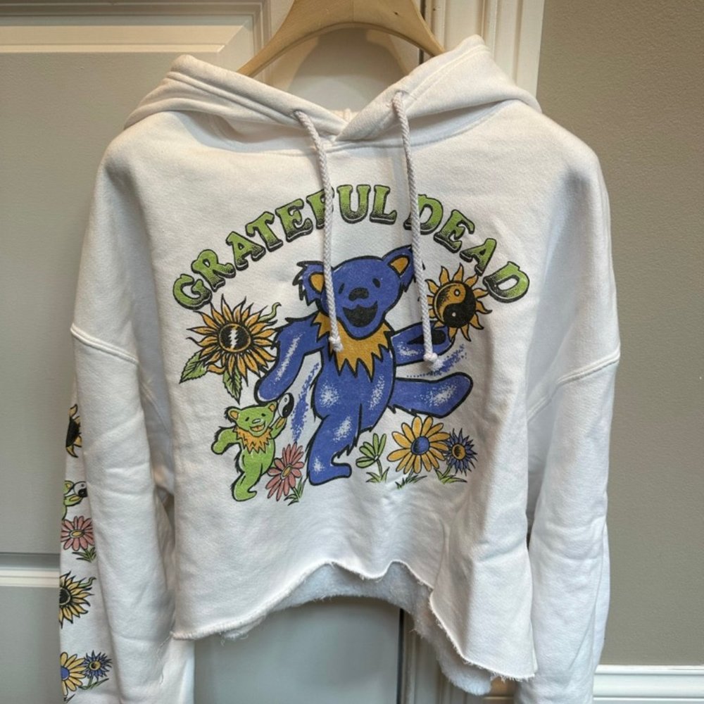 Daydreamer Cropped Grateful Dead Hoodie